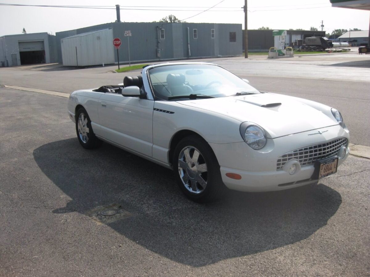 Ford Thunderbird Deluxe 2002 Cabriolet